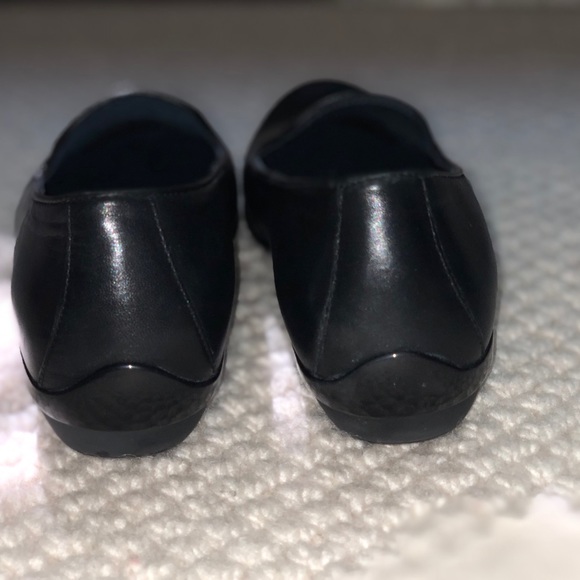 Dansko Black Leather Olivia Loafer sz 38 - Picture 4 of 6